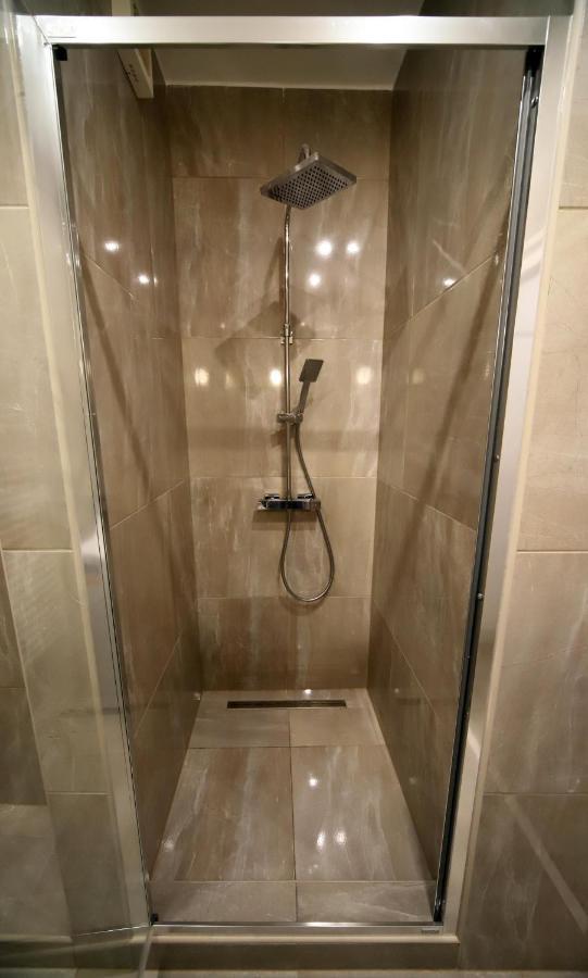 Denis Apartman Apartment Eger Luaran gambar